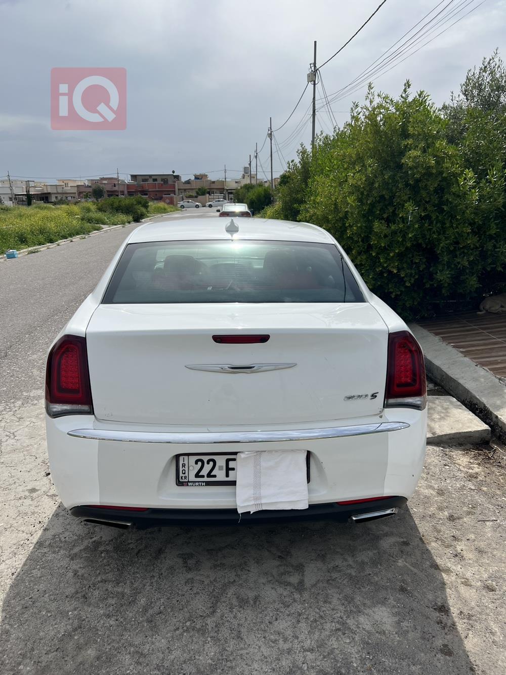 كرايسلر 300